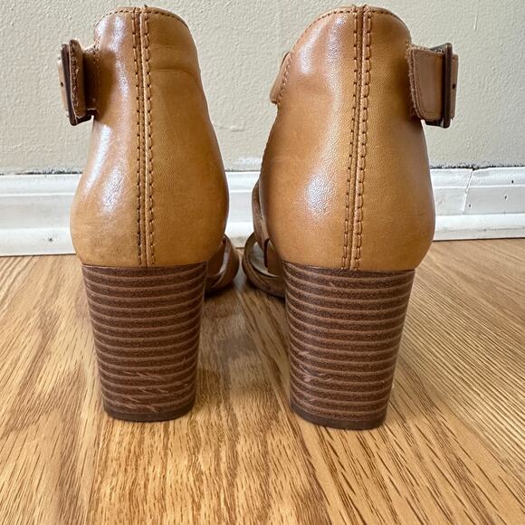Clarks Womens 8.5M Deva Heidi Tan Leather Ankle Strap Heels Sandals Boho - Picture 7 of 11